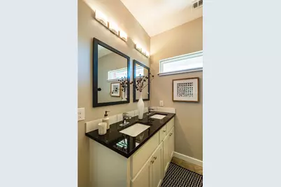 7601 Bethune Avenue #B, Austin, TX 78752 - Photo 12