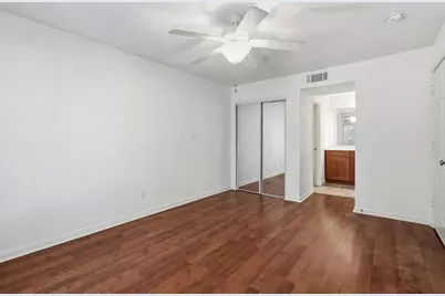 7685 Northcross Drive #1121, Austin, TX 78757 - Photo 18