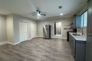 1005 Willow St, Austin, TX 78702 - Photo 4