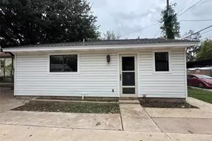 1005 Willow St, Austin, TX 78702 - Photo 2