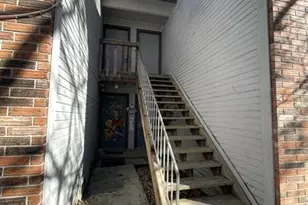 1101 Bois D'Arc St, Lockhart, TX 78644 - Photo 6