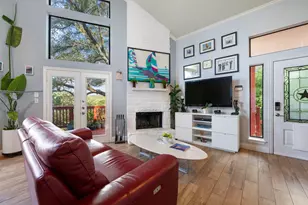 1204 Summit Edge Dr, Austin, TX 78732 - Photo 4