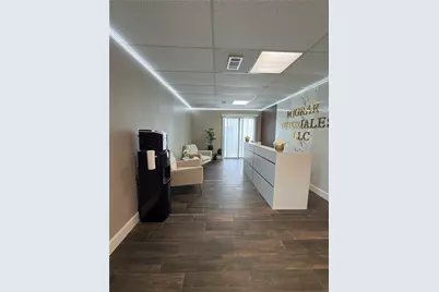 13740 N Research Boulevard #8, Austin, TX 78750 - Photo 4