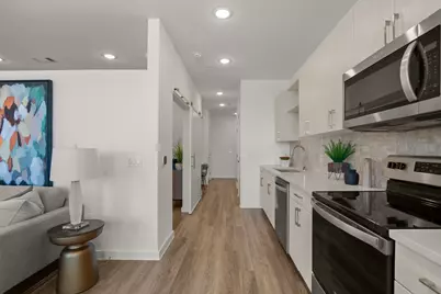 6324 N Lamar Boulevard #313, Austin, TX 78752 - Photo 4