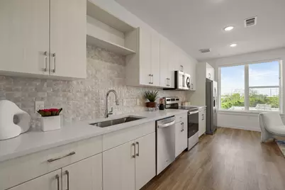6324 N Lamar Boulevard #313, Austin, TX 78752 - Photo 2