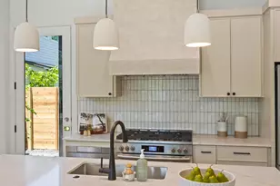 6500 Porter St, Austin, TX 78741 - Photo 8