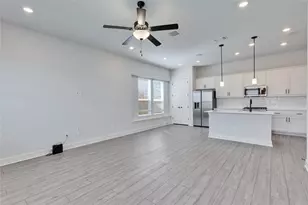 11609 Dillon Fls Dr, Austin, TX 78747 - Photo 8