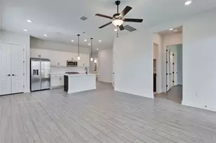 11609 Dillon Fls Dr, Austin, TX 78747 - Photo 2