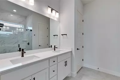11609 Dillon Falls Drive, Austin, TX 78747 - Photo 12