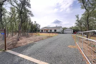 200 Rust Ranch Rd, Blanco, TX 78606 - Photo 2