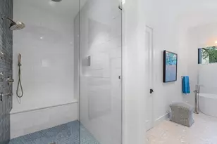 2300 Barton Creek Blvd, Austin, TX 78735 - Photo 20