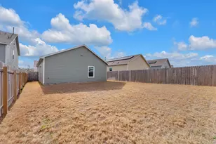 2812 Dezmond Diamond Ct, Pflugerville, TX 78660 - Photo 26
