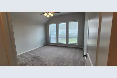 252 Los Olives Lane, Liberty Hill, TX 78642 - Photo 14