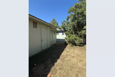 205 Parkway Drive, Cedar Park, TX 78613 - Photo 12
