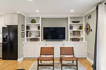 2500 Steck Avenue #6, Austin, TX 78757 - Photo 6