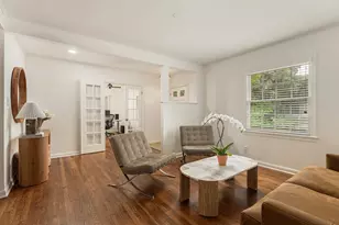 1204 W 22 1/2 St, Austin, TX 78705 - Photo 2