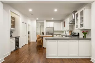 1204 W 22 1/2 St, Austin, TX 78705 - Photo 8