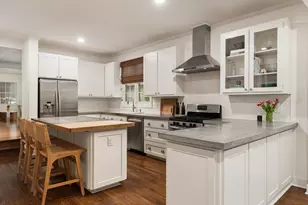 1204 W 22 1/2 St, Austin, TX 78705 - Photo 6