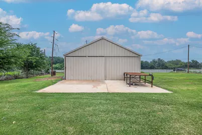 11846 Prairie Hill Drive, Hearne, TX 77859 - Photo 8