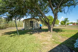 110 Belinda Ln, Kyle, TX 78640 - Photo 22