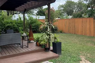 2518 Cockburn Dr, Austin, TX 78745 - Photo 20