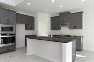 13322 Ares Way, San Antonio, TX 78245 - Photo 8