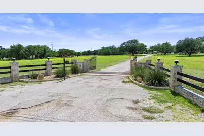 539 Oak Vista Drive, Burnet, TX 78611 - Photo 2