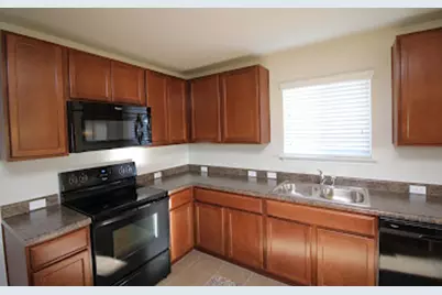 9001 Tall Sky Trace, Austin, TX 78724 - Photo 18
