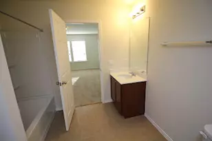 9001 Tall Sky Trace, Austin, TX 78724 - Photo 10