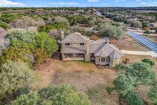 2609 Camel Tr, New Braunfels, TX 78132 - Photo 36
