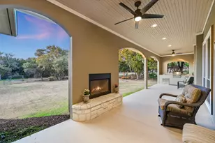 2609 Camel Tr, New Braunfels, TX 78132 - Photo 32