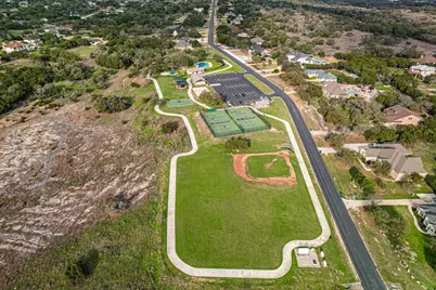 2609 Camel Trail, New Braunfels, TX 78132 - Photo 8