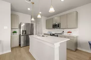 253 Fieldwood Dr, Buda, TX 78610 - Photo 6