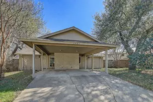 1403 Waterloo Tr, Austin, TX 78704 - Photo 2