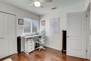 1403 Waterloo Tr, Austin, TX 78704 - Photo 18