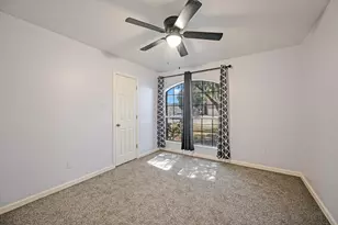 401 Bandara Woods Blvd, Elgin, TX 78621 - Photo 16