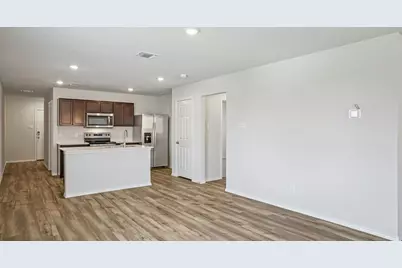 165 Wyatt Way, Jarrell, TX 76537 - Photo 8