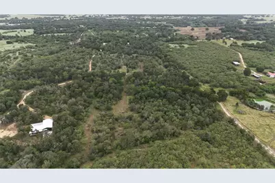 650 Coastal Lane, Luling, TX 78648 - Photo 6