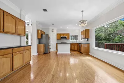 6121 Oliver Loving Trail, Austin, TX 78749 - Photo 10