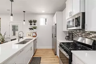 7407 Bethune Ave, Austin, TX 78752 - Photo 10