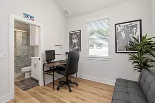 7407 Bethune Ave, Austin, TX 78752 - Photo 22