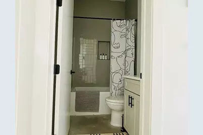 910 Gullett Street #2, Austin, TX 78702 - Photo 18