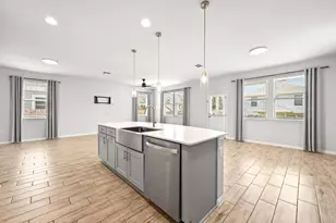 11902 Farrier Ln, Austin, TX 78748 - Photo 14