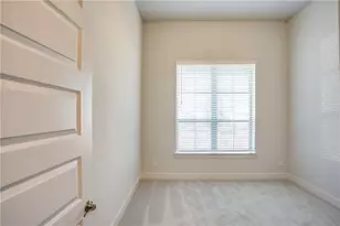 113 Christian Ct, Liberty Hill, TX 78642 - Photo 4