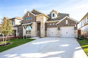 113 Christian Ct, Liberty Hill, TX 78642 - Photo 2