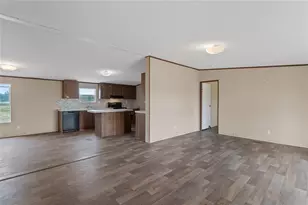 178 Ponderosa Loop, Paige, TX 78659 - Photo 4