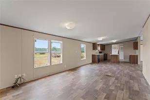 178 Ponderosa Loop, Paige, TX 78659 - Photo 6