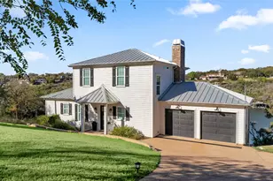 508 Los Escondidos St, Marble Falls, TX 78654 - Photo 1