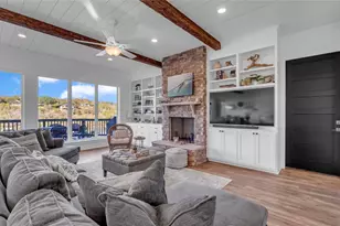 508 Los Escondidos St, Marble Falls, TX 78654 - Photo 6