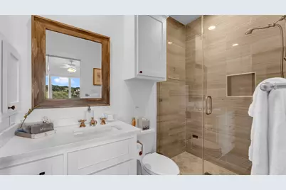 508 Los Escondidos Street, Marble Falls, TX 78654 - Photo 16